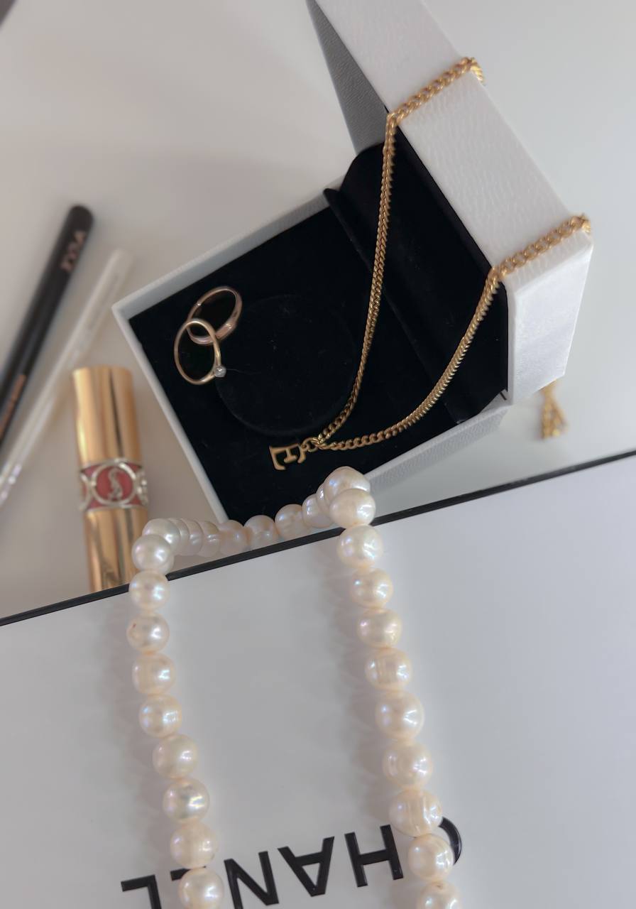 The New Way To Wear Gold