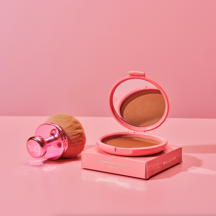 Booby Tape Illuminating Bronzer Latte 